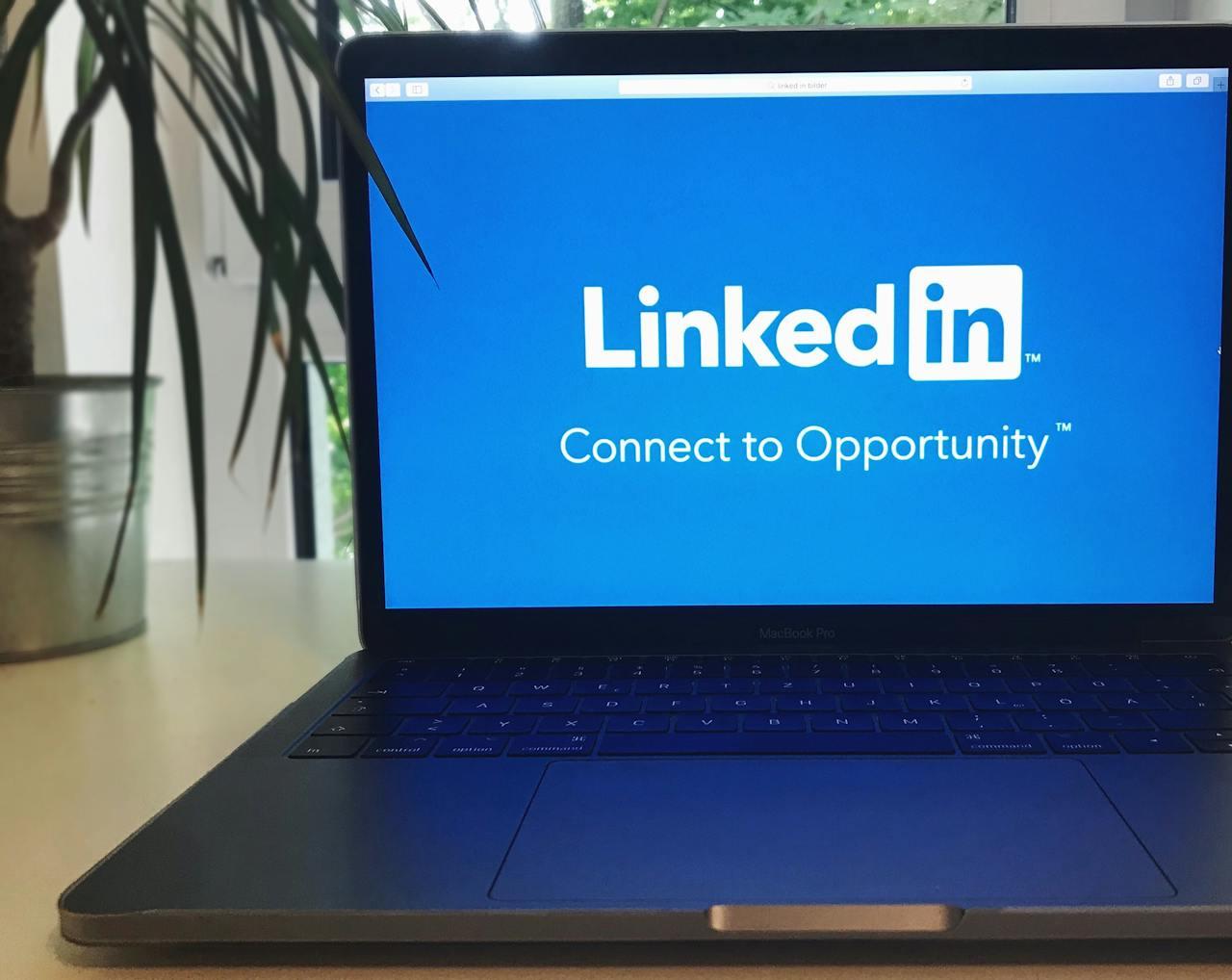 Lohnt sich LinkedIn Premium? Ein umfassender Leitfaden